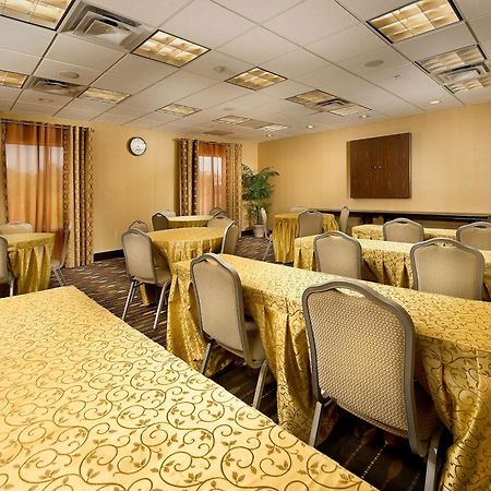 Hampton Inn Pampa Экстерьер фото