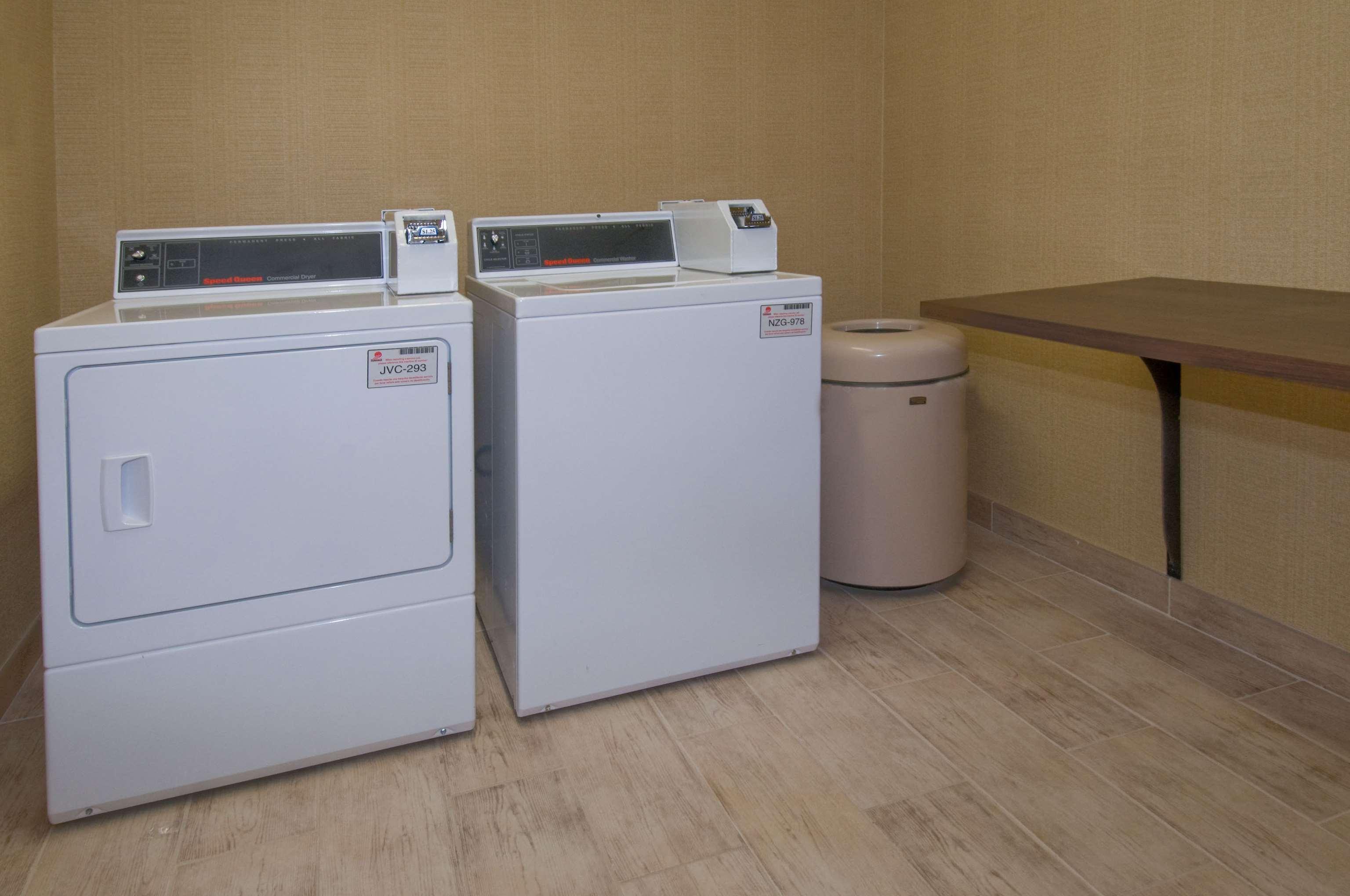 Hampton Inn Pampa Удобства фото